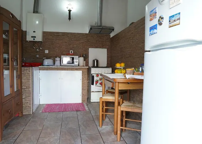 Casa Do Ti' Marrao بيت للعطل *